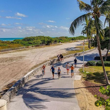 Ocean Drive Beach Fun, W/2 Queen Beds South Beach Apartment Miami Beach Exterior photo